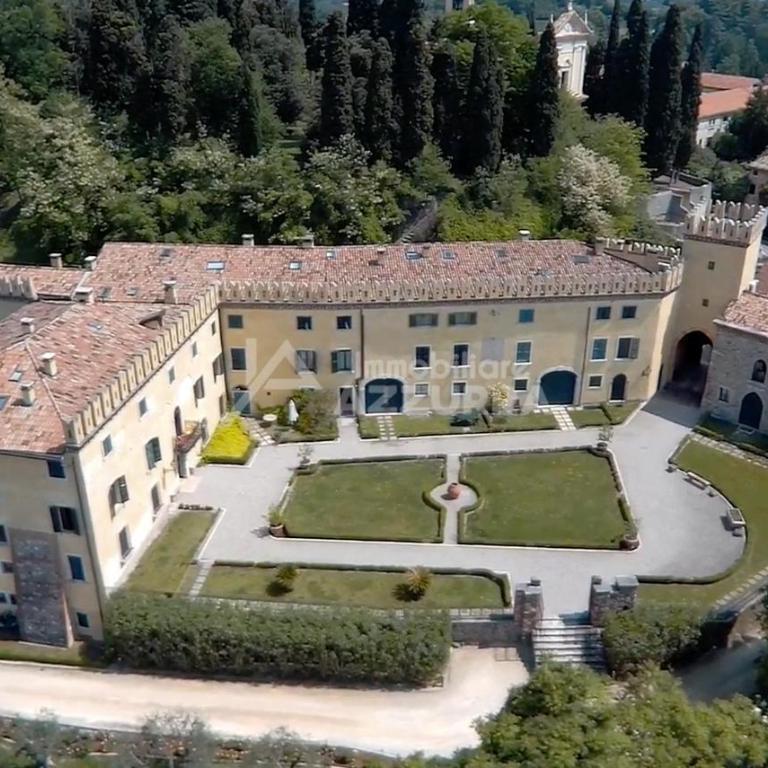 Al Castello - Immobiliare Azzurra - Appartamento con Vista Lago - 4