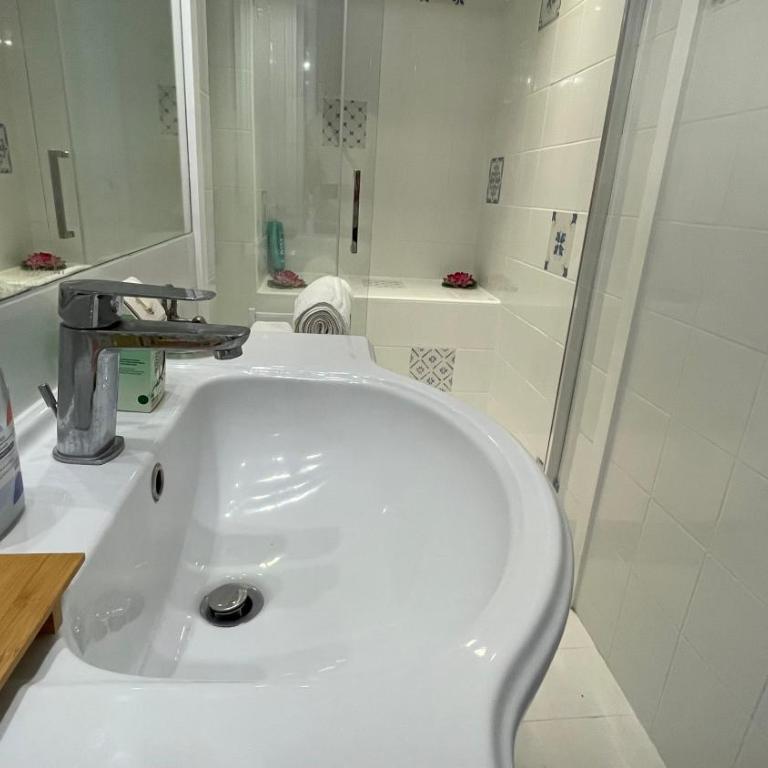 Large 2-Room Apartment Cannes - Wifi, Air Conditioning - Appartement - 12
