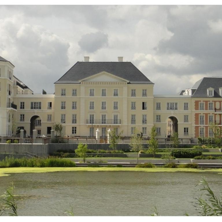 Appartement situé place toscane à 5 min de disney - Apartment mit 2 Schlafzimmern - 9