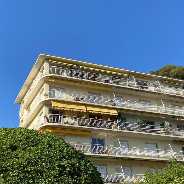 Appartement vue panoramique sur Cannes, 100M2 3P - Appartement 1 Chambre - 43