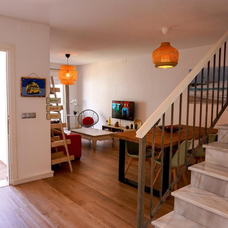 Tarifa Family House 5 min walk to the beach and old town - Chalet de 3 dormitorios - 26