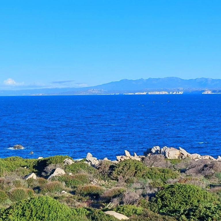 Casa Luma - Two-Bedroom Apartment with Terrace and Sea View - 18