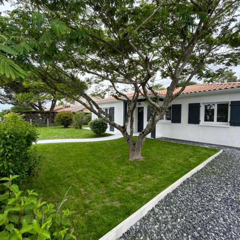 VILLA LAUNA GUJAN - Villa avec Piscine Privée - 4