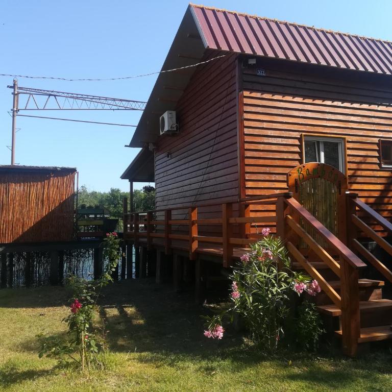 Bamboo River House - Two-Bedroom House - 27