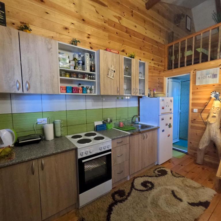 Bamboo River House - Two-Bedroom House - 2