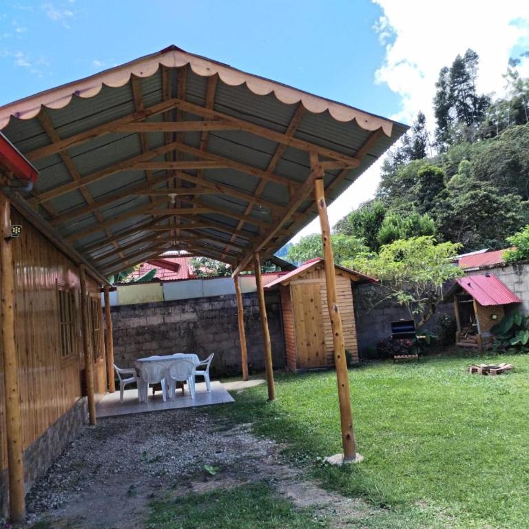 Cabaña El canto del Arriero - Bungalow Familiar - 20