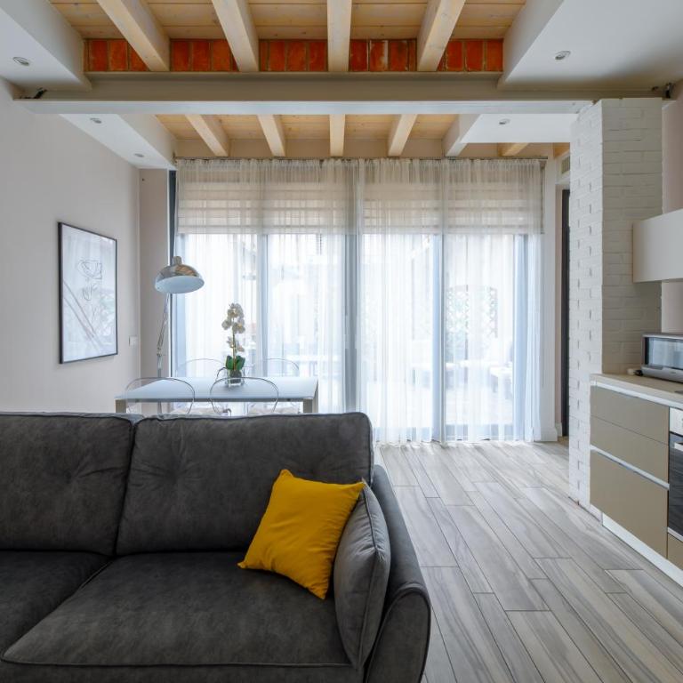 Terrace Bloom Heart of Como - Appartamento con 2 Camere da Letto - 7