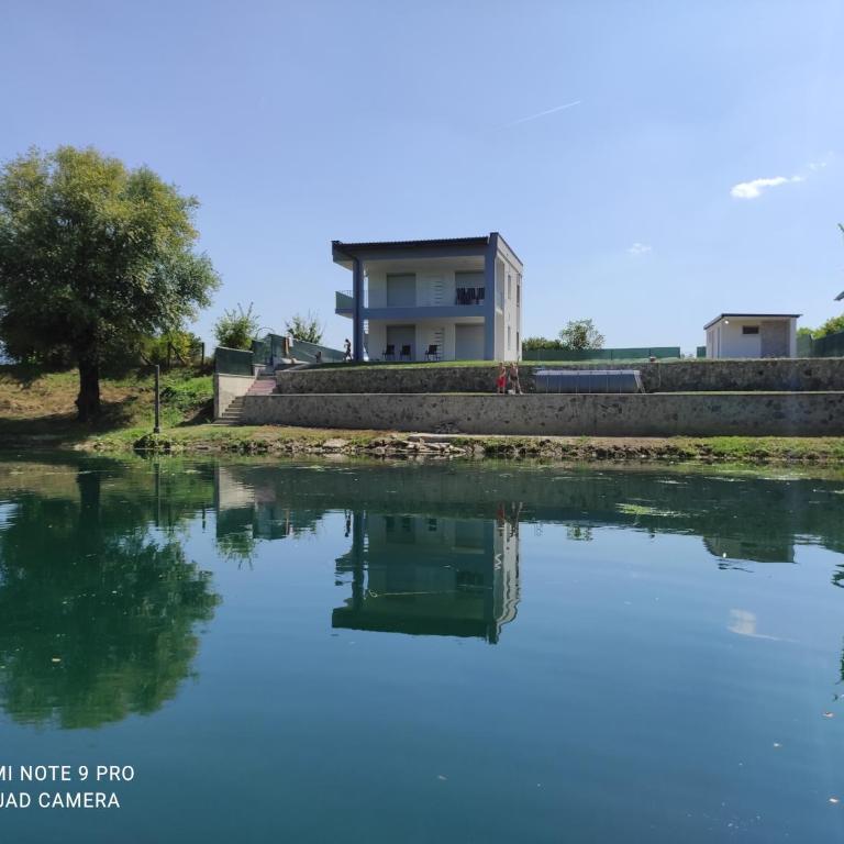 Vila Didan-apartmani - Apartman sa 2 Spavaće Sobe i Terasom - 2