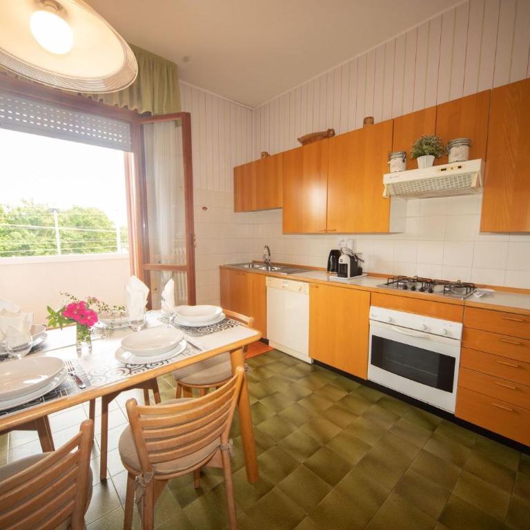 Gisella Maison, Mare e Relax - parcheggio gratuito - Appartamento con 3 Camere da Letto e con Balcone - 8