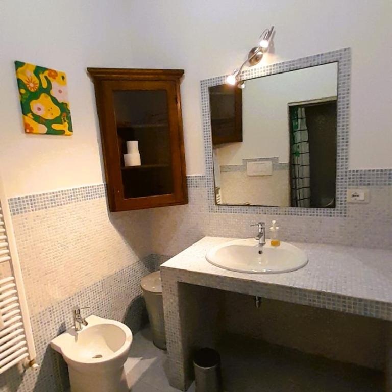 Livornine Appartamento rustico con posto auto - Two-Bedroom House - 12