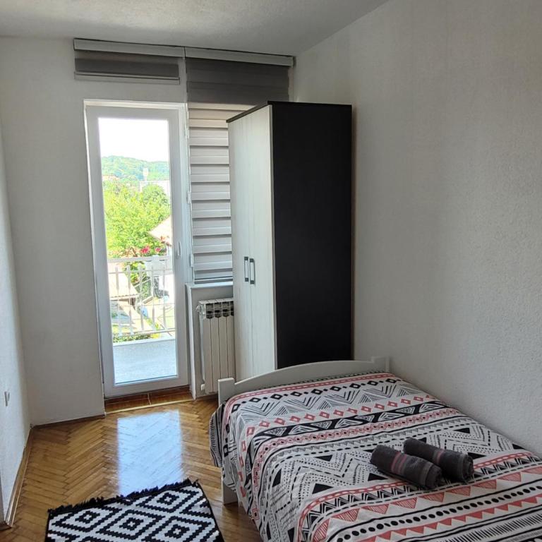Apartmani ELEGANCE Tuzla - Apartman sa 2 Spavaće Sobe - 2