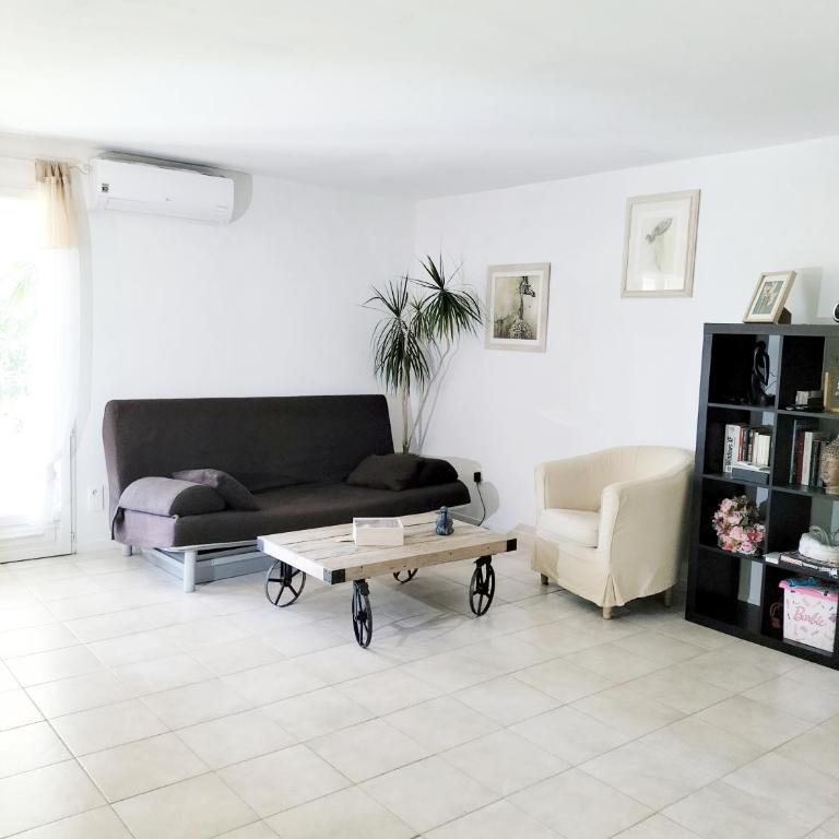 Rez de villa au calme proche de la plage - Appartement 1 Chambre - 6