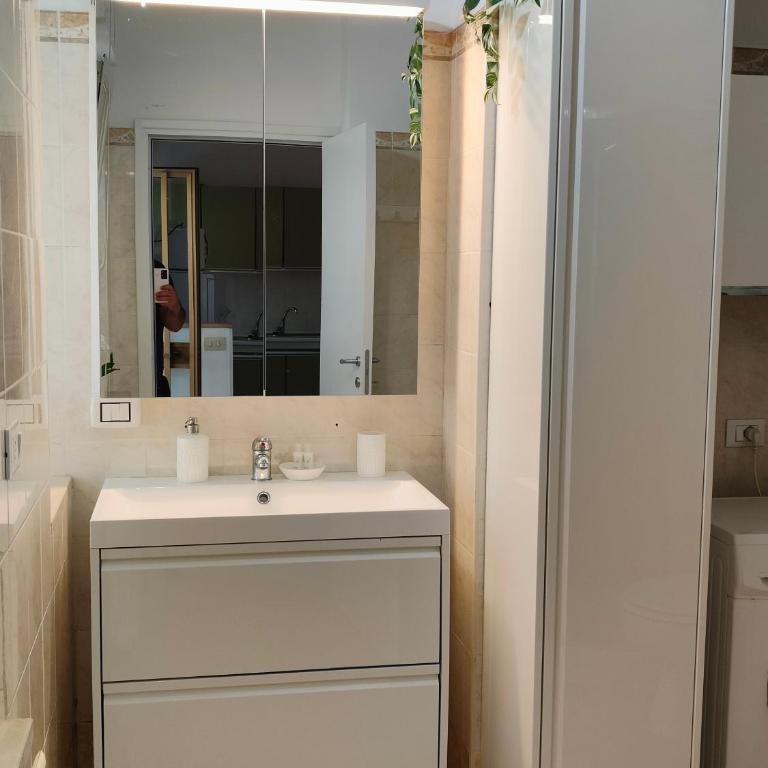 Appartamentino Luigi (Gaeta Holidays) - Appartamento con 2 Camere da Letto - 4