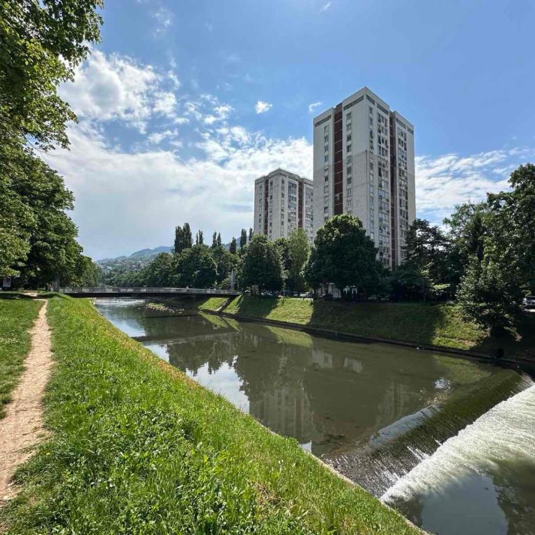 Apartman Avanti - blizina centra,besplatan parking i balkon - Apartment - 21