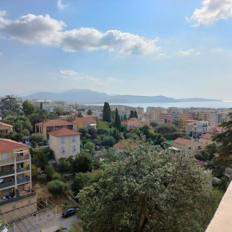 Appartement 3 chambres proche des plages - Appartement 3 Chambres - Vue sur Mer - 2