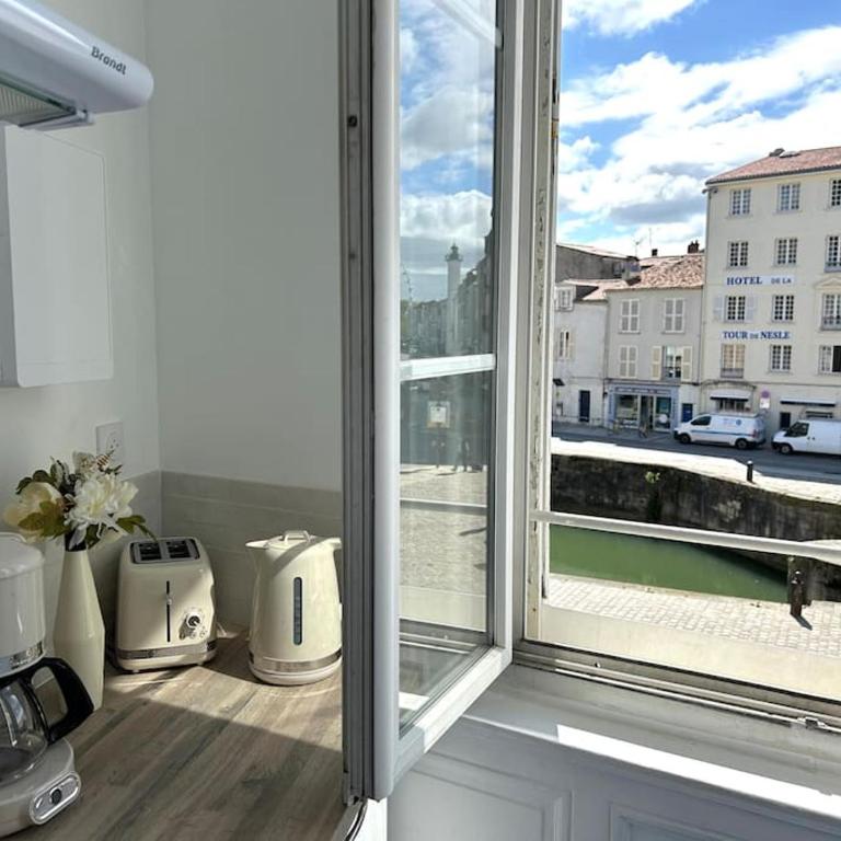 Exceptionnel Vieux Port 65m2 4-6 pers, wifi, patio - Appartement 2 Chambres - 5