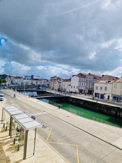 Exceptionnel Vieux Port 65m2 4-6 pers, wifi, patio - Appartement 2 Chambres - 10