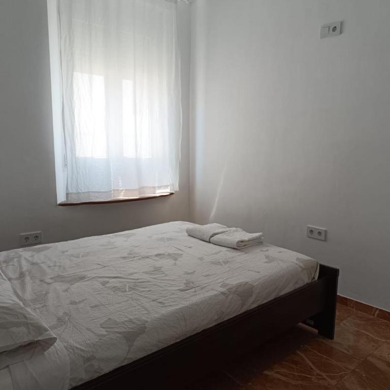 Piso dos dormitorios junto plaza Colón - Apartamento de 2 dormitorios - 3
