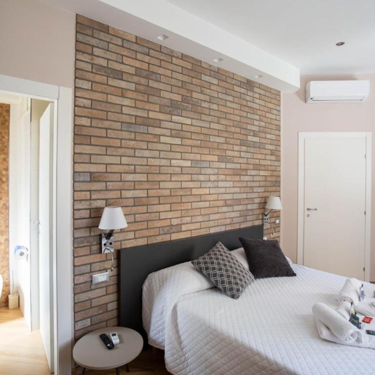 Little Rock Guest House - Deluxe Room - 10