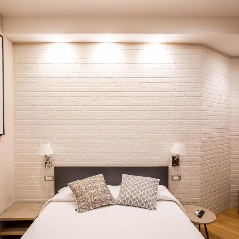 Little Rock Guest House - Deluxe Room - 5