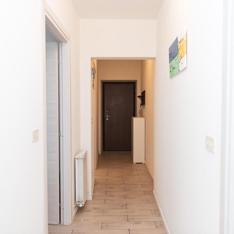 Cornigliano Apartment 2 - Appartamento con 2 Camere da Letto - 8