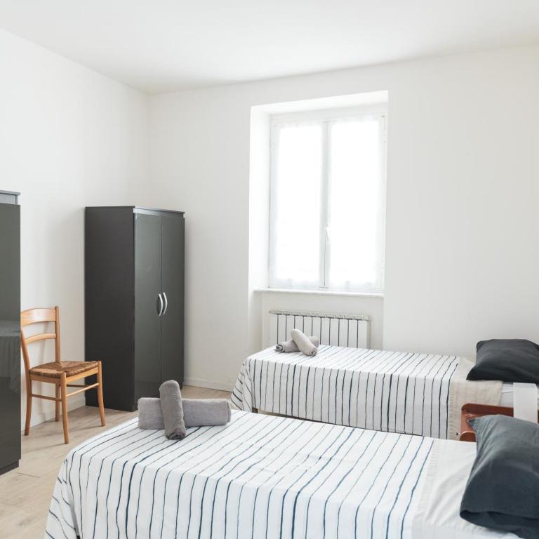 Cornigliano Apartment 2 - Appartamento con 2 Camere da Letto - 9
