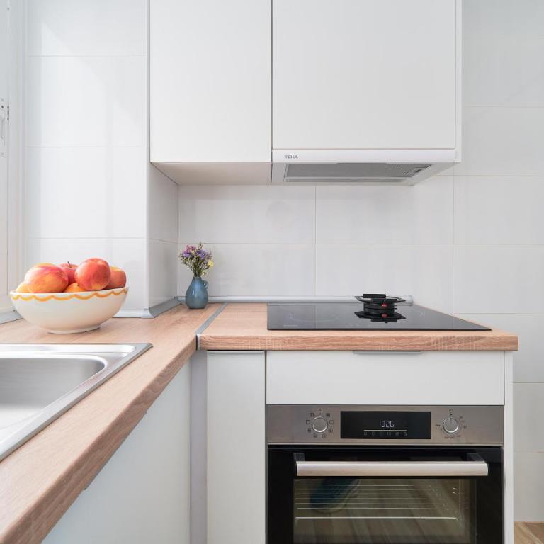 Luminoso apartamento en primera linea de PLAYA EN ESTEPONA - Superior One-Bedroom Apartment with Balcony - 18