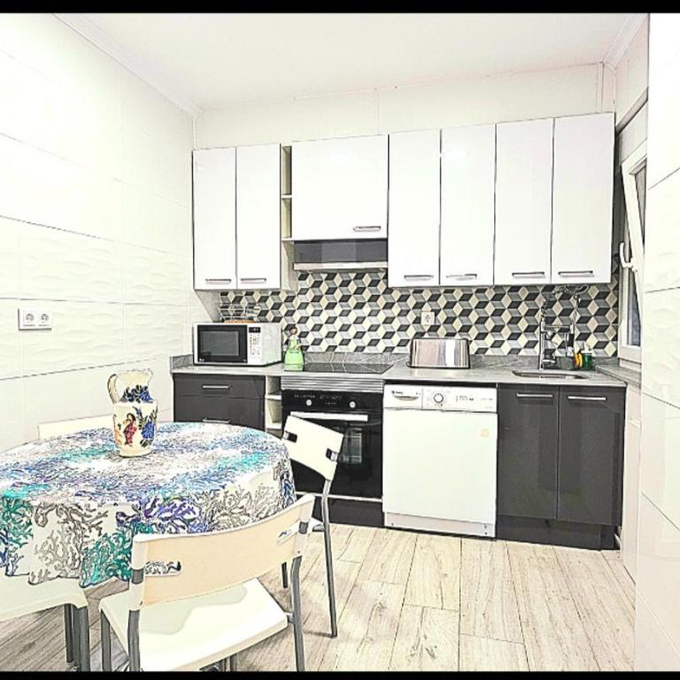 piso moderno 3 habitaciones severo ochoa 31 2A - Apartamento de 3 dormitorios - 11