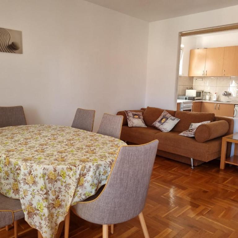 Olga Apartments - One-Bedroom Apartment - 5