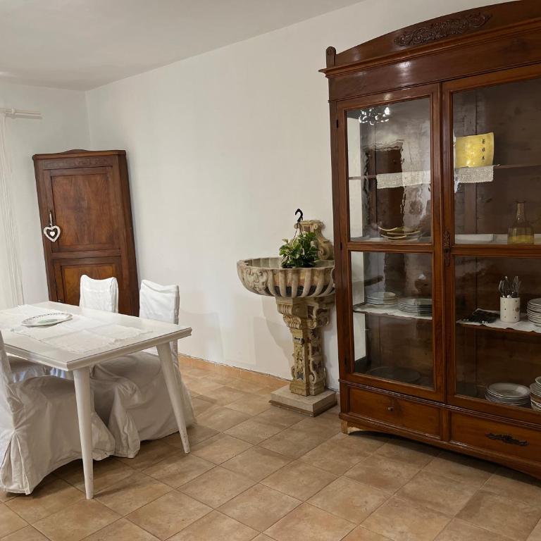 A CASA DEL CONSOLE - Camera Matrimoniale con Patio - 3