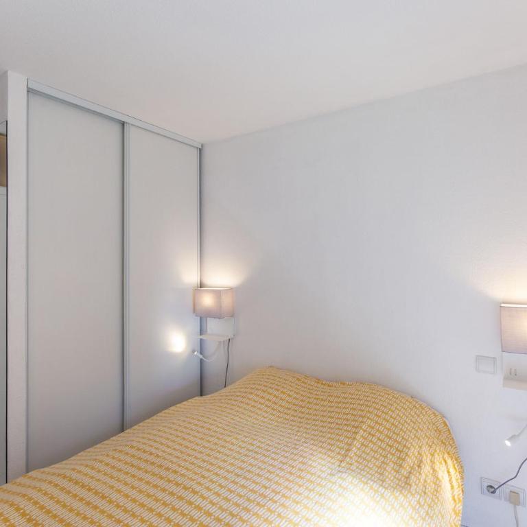 Appt 4 pers centre village balcon draps fournis garage accueil vélo fibre - Apartment mit 2 Schlafzimmern - 29