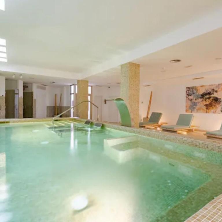 Luxury 2 bedroom apartment, close to the sea and the golf course, Aloha Hills Club Property - Two-Bedroom Apartment - 8