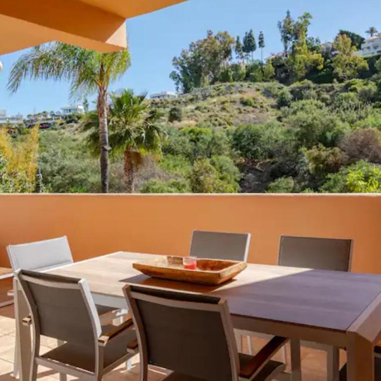 Luxury 2 bedroom apartment, close to the sea and the golf course, Aloha Hills Club Property - Two-Bedroom Apartment - 23