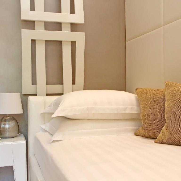 Domus Aurea Luxury Suites - Suite Executive - 16
