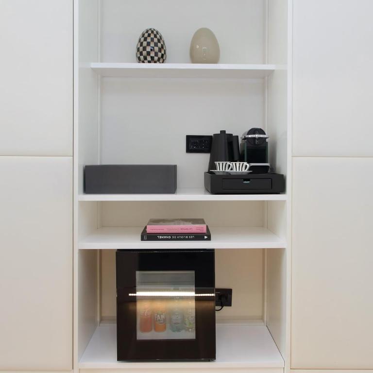 Domus Aurea Luxury Suites - Junior Suite con Balcone - 7