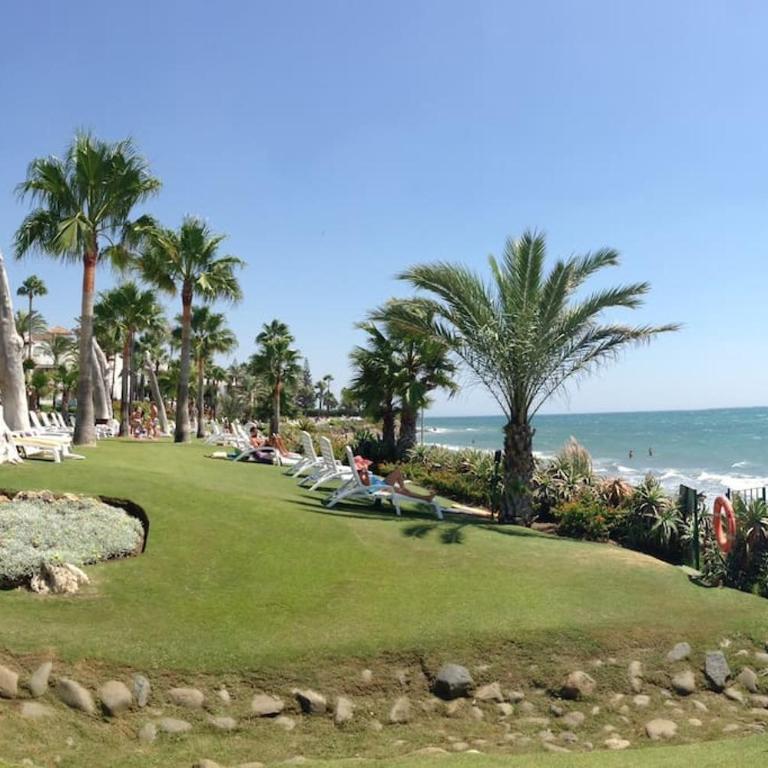Alcazaba Beach three bedroom Apartment - Three-Bedroom Apartment - 27