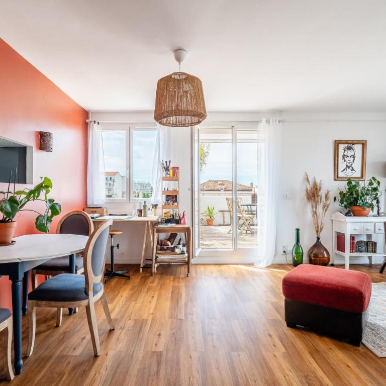 Apartment with Large Terrace and Panoramic View - 2 Bedrooms, Marseille - Apartment mit 2 Schlafzimmern - 10