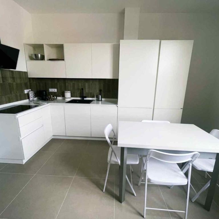 Casa di May, Holiday Home, Acquasanta - Apartment A - Two-Bedroom Apartment - 4