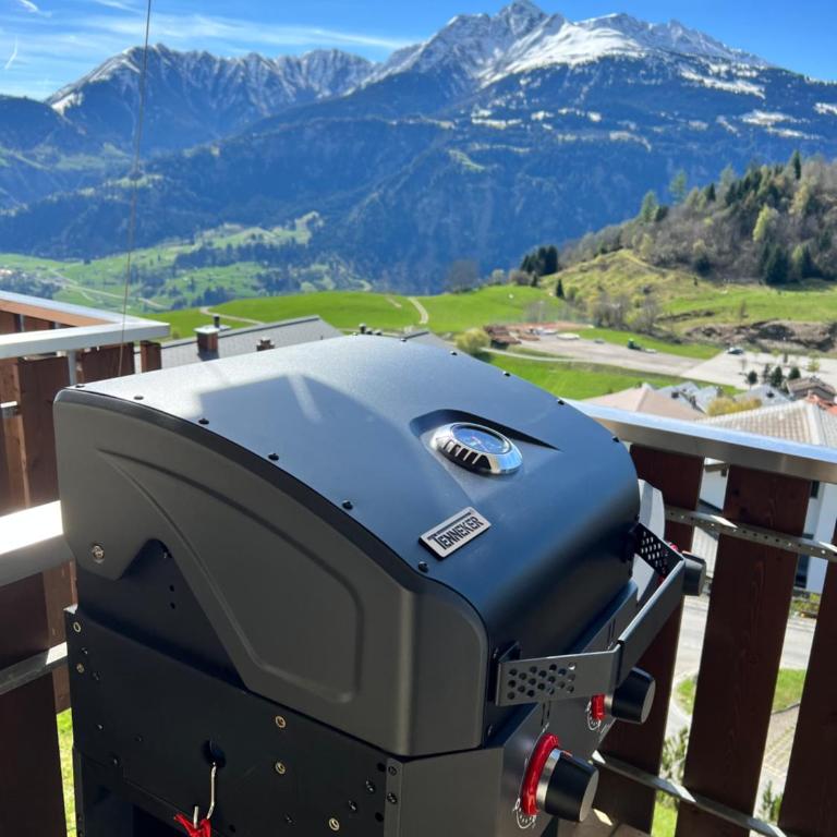 Neu-renovierte - Nov 24 - 2,5 Zi Wohnung mit Traum-Aussicht - Apartment mit 1 Schlafzimmer - 10