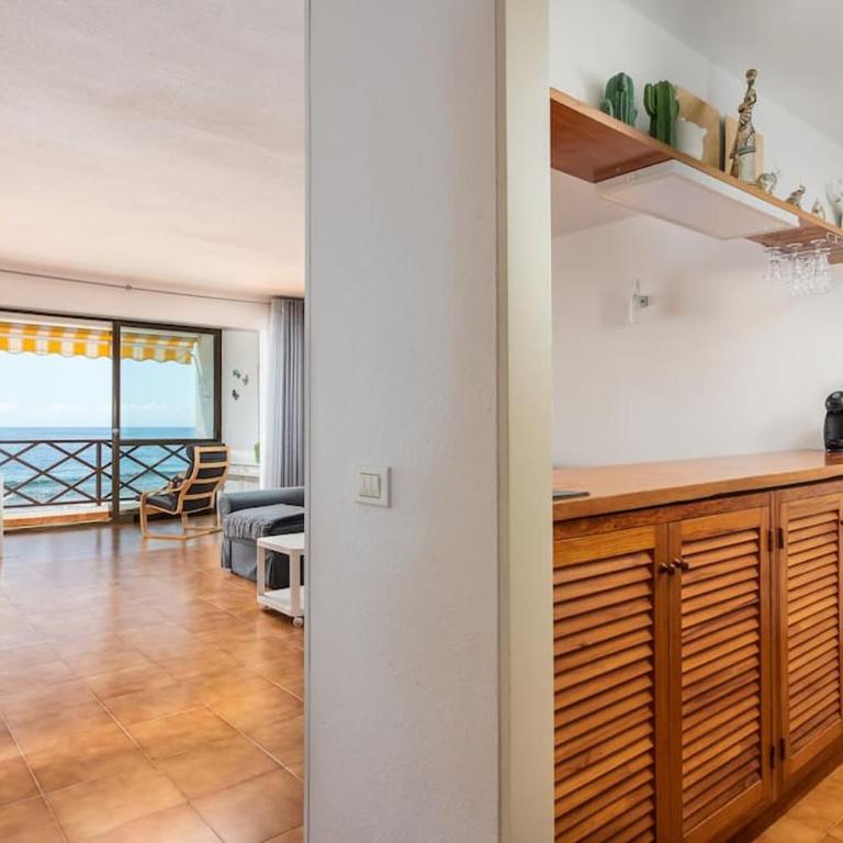 Neptuno Oceanfront apartment - One-Bedroom Apartment - 3