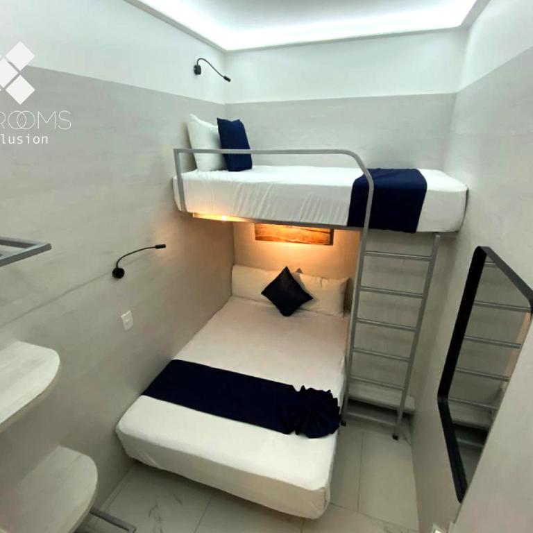 Mini Rooms By Illusion - Deluxe Queen Suite - 2