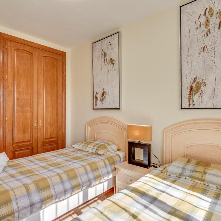 Casa Los Jarales - Casa Unifamiliar de 3 dormitorios - 40