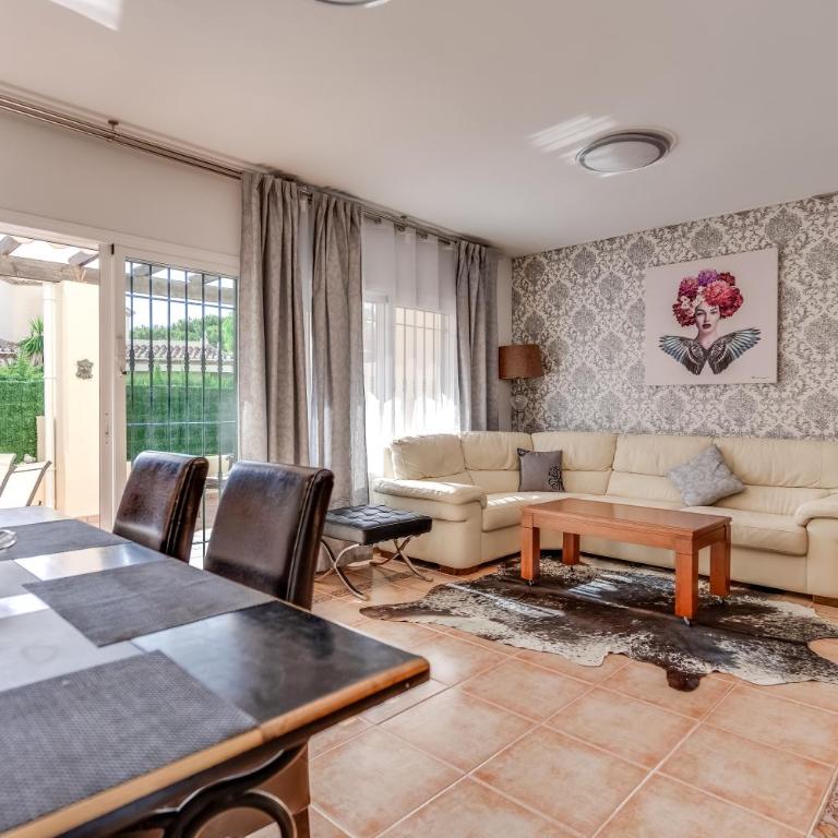 Casa Los Jarales - Casa Unifamiliar de 3 dormitorios - 3