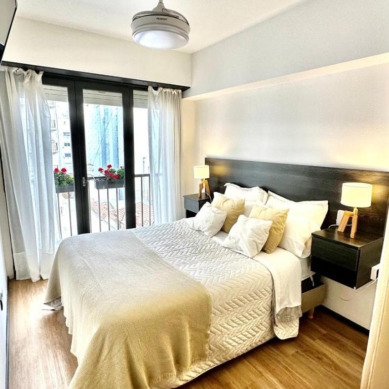 Hermoso departamento zona plaza Colon , a metros de todo - One-Bedroom Apartment - 2