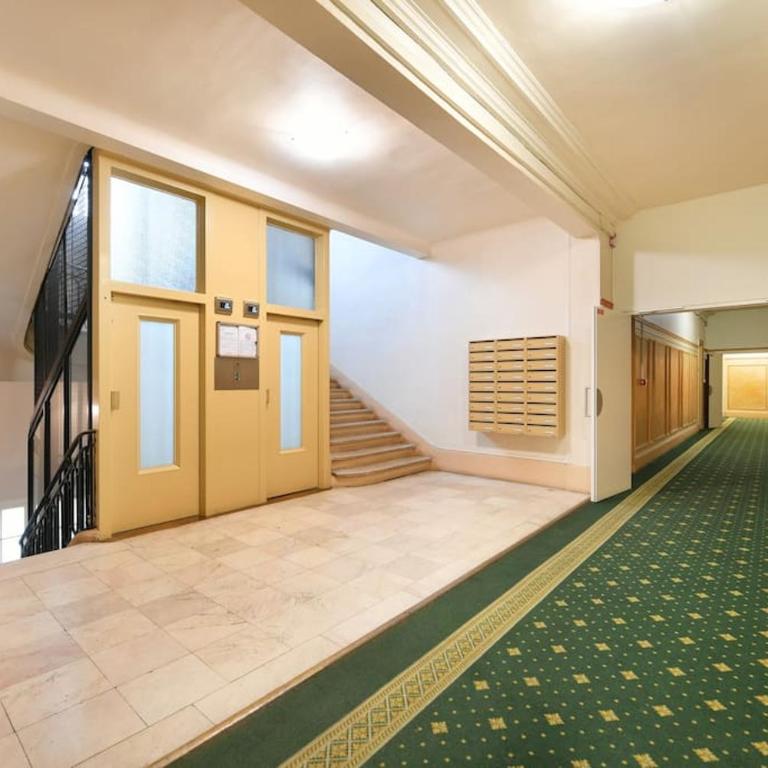 Top Location 4P Studio - Champs-Elysées Best Stay - One-Bedroom Apartment - 24