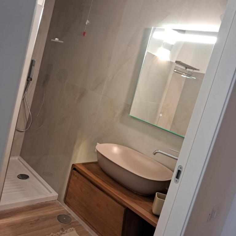 Domus Sirena - Deluxe Double Room with Balcony - 10