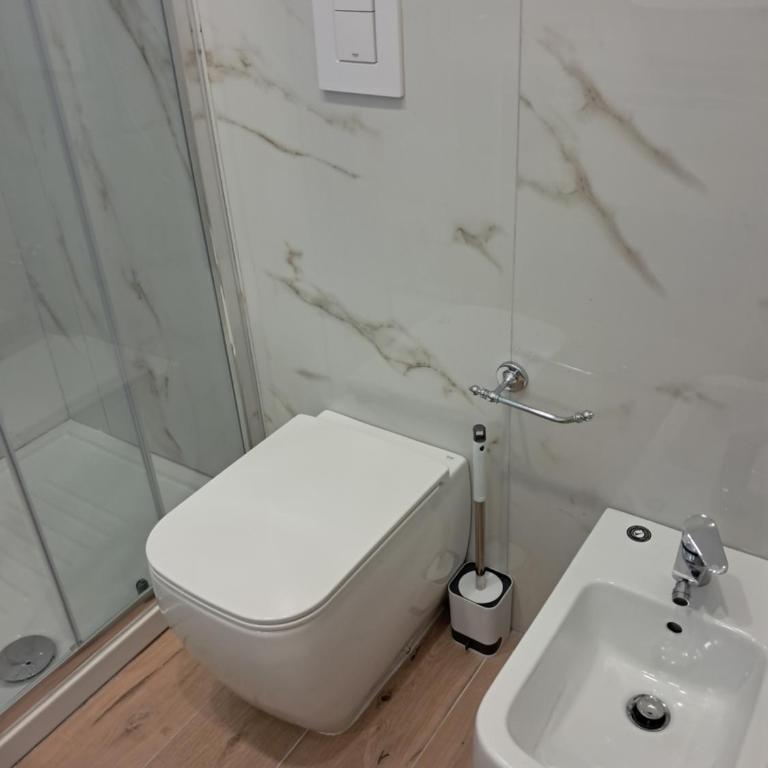 Domus Sirena - Triple Room with Balcony - 11