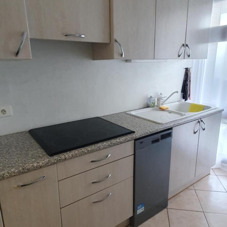 Spacieux 2 pièces terrasse et piscine - Apartment mit 1 Schlafzimmer - 43