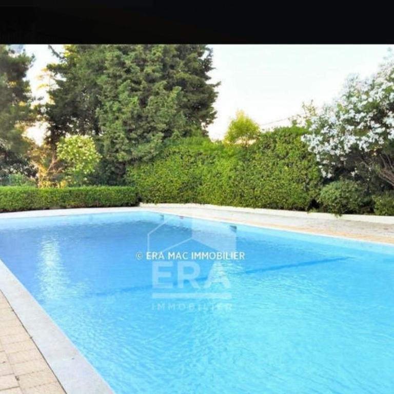 Spacieux 2 pièces terrasse et piscine - Apartment mit 1 Schlafzimmer - 2