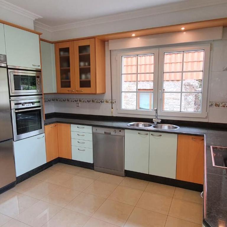 Duplex en Sanxenxo con piscina y vistas al mar - Penthouse - 17